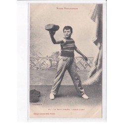 TOULOUSE: le petit athlète, jamais assez! - très bon état