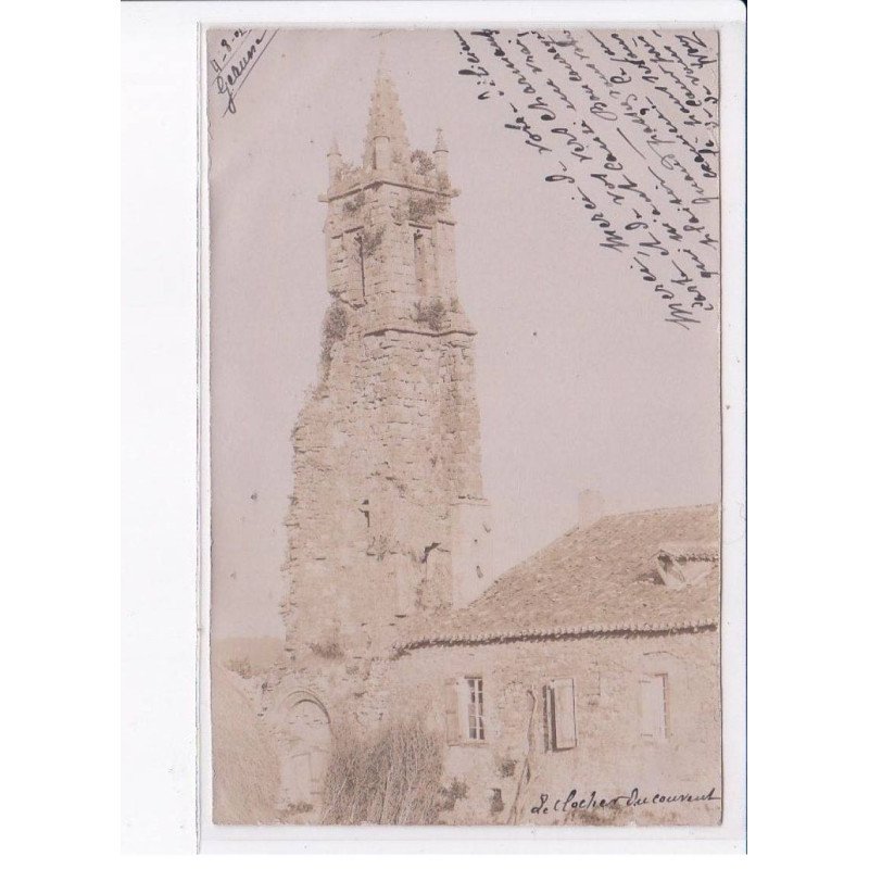 GEAUNE: bâtiment, tour en parti en ruine - très bon état