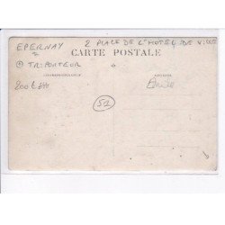 EPERNAY: triporteur, 2 place de l'hôtel de ville, pharmacie weinmann - état