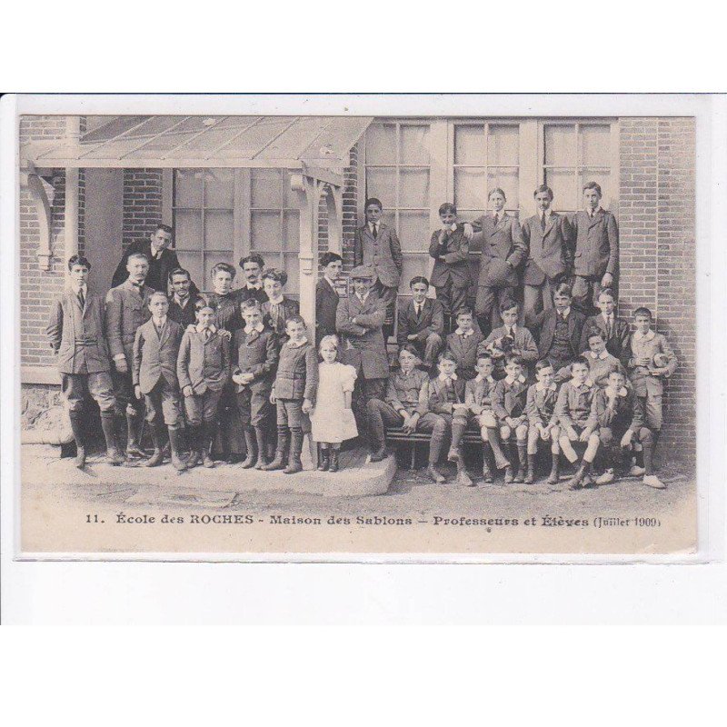VERNEUIL-sur-AVRE: école des roches, maison des sablons, professeurs et élèves juillet 1900 - très bon état