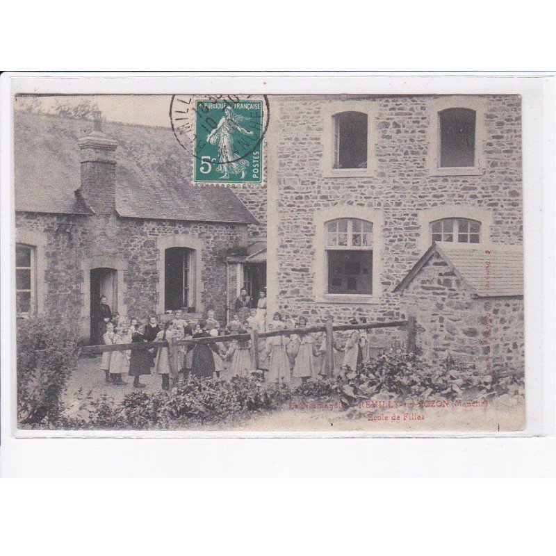 REMILLY-sur-LOZON: école de filles - très bon état