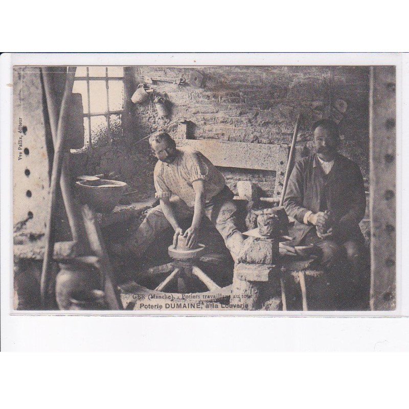 GER: potiers travaillant au tout, poterie Dumaine à la louverie - très bon état