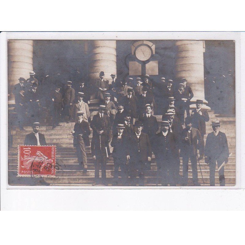 PARIS: place de la bourse - très bon état