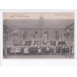 OISSEL: l'école des filles - très bon état