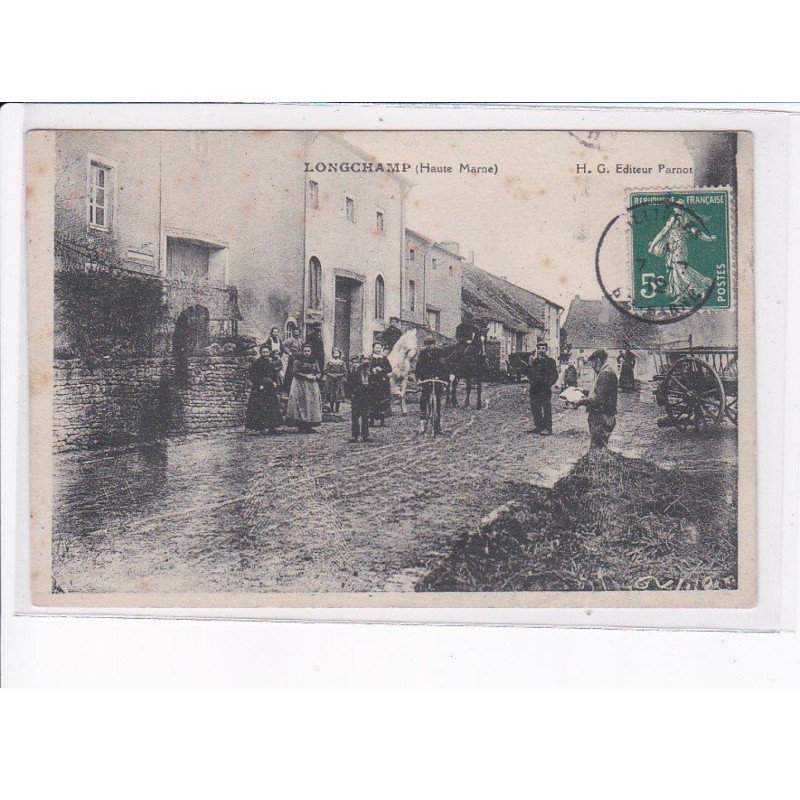 LONGCHAMP: scène de rue - état