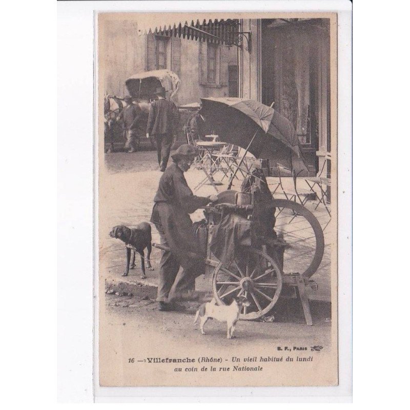 VILLEFRANCHE: un vieil habitué du lundi au coin de la rue nationale (rémouleur) - état