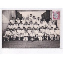 SAINT-PIERRE-sur-DIVES: judo-club - très bon état