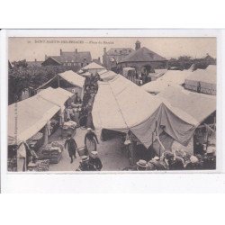SAINT-MARTIN-des-BESACES: place du marché - très bon état