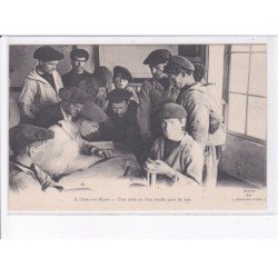 FINISTERE: a l'abri-du-marin, une table où l'on étudie pour de bon - très bon état