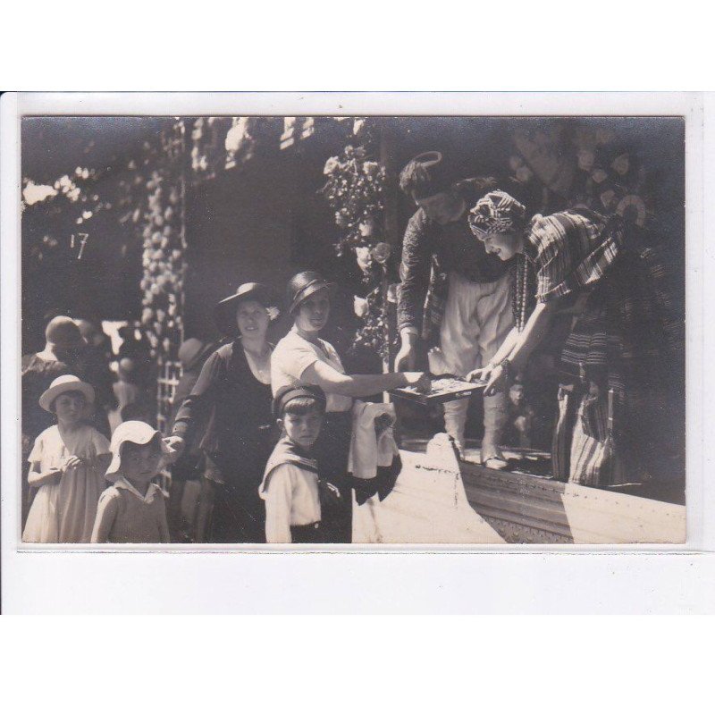 SURGERE: personnages - très bon état