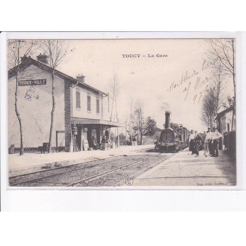TOUCY: la gare - état