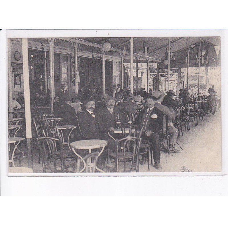 LUCHON: terrasse, hôtel, café-glacier, restaurant - très bon état