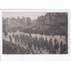 LILLE: défilé militaire, tramway - très bon état