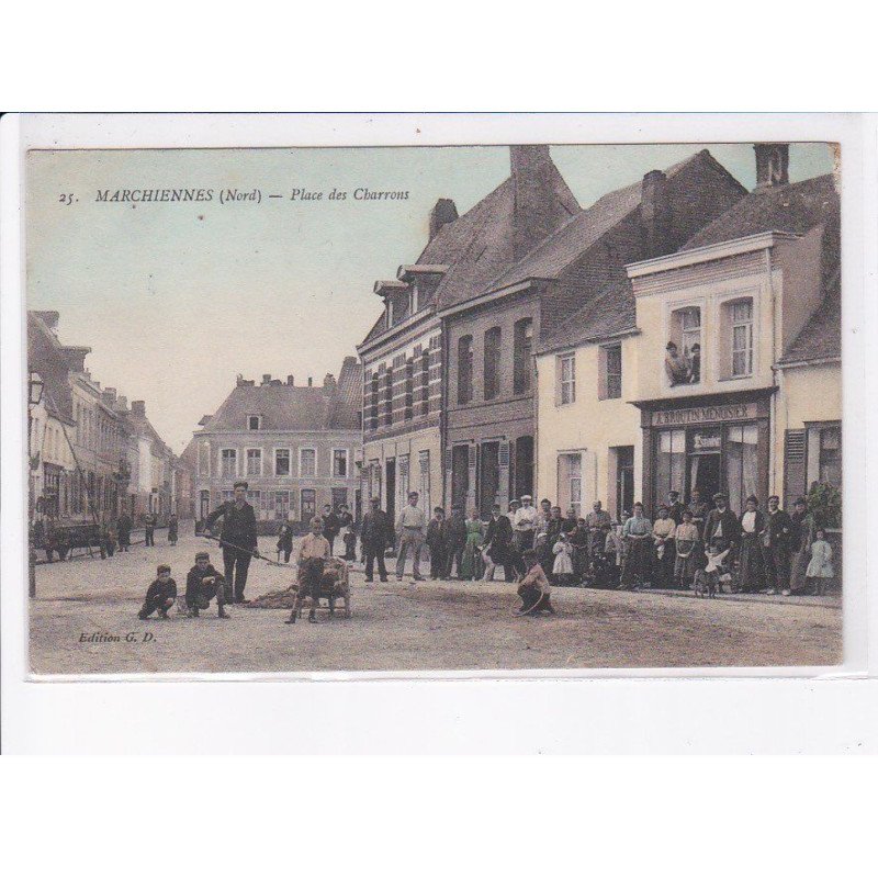 MARCHIENNES: place des charrons - très bon état