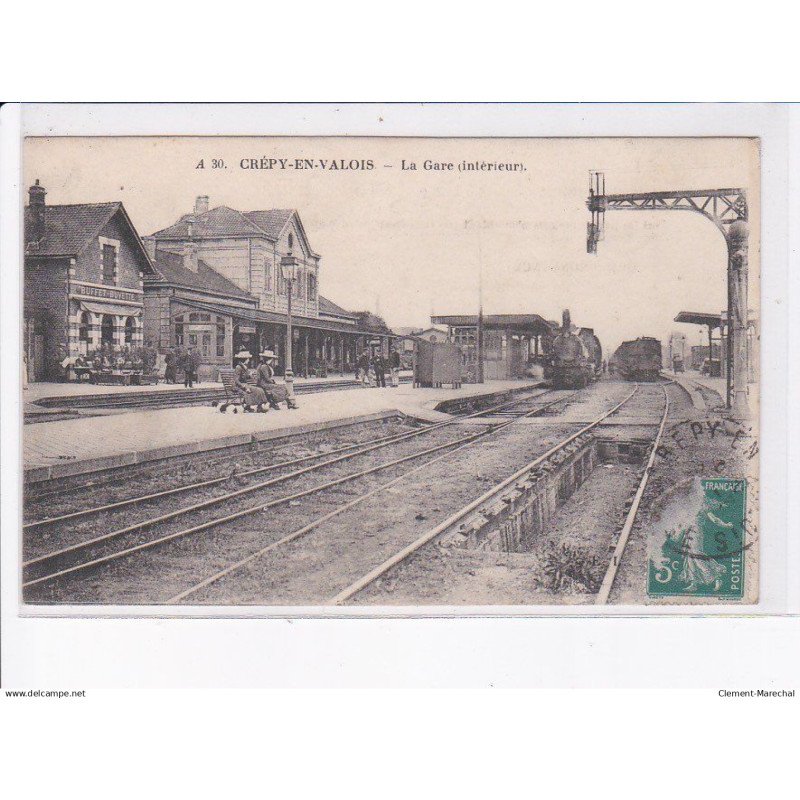 CREPY-en-VALOIS: la gare (intérieur) train - très bon état