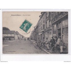 GRANDVILLIERS: rue de calais, café du commerce, vélos - très bon état
