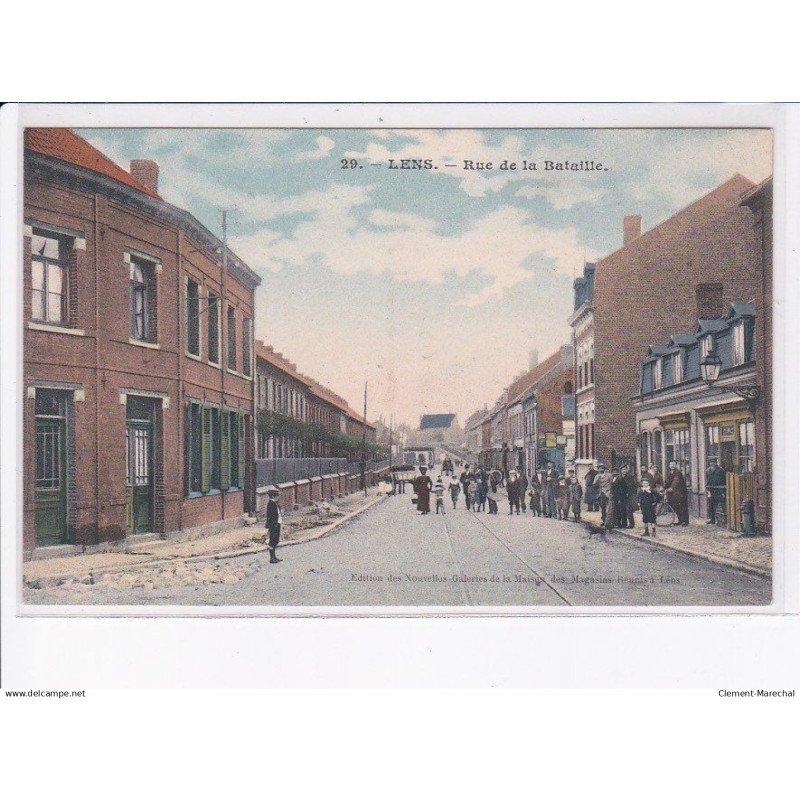 LENS: rue de la bataille - très bon état