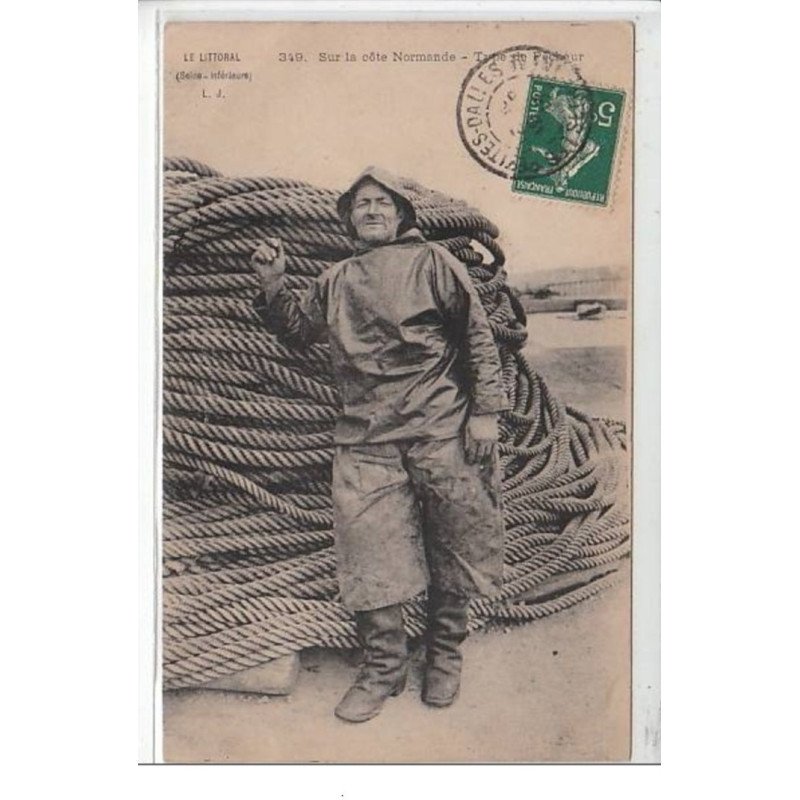 SUR LA COTE NORMANDE - type de pêcheur - très bon état
