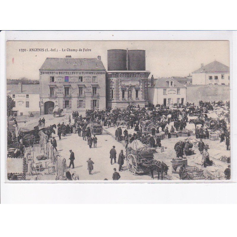 ANCENIS: le champ de foire - très bon état