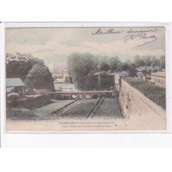 LANDRECIES: en 1894, fossé et fortifications précédant la porte de france - très bon état