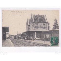 CIRES-les-MELLO: la gare, train - très bon état