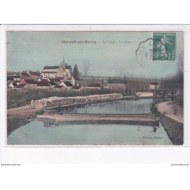 MAREUIL-sur-OURCQ: la grue - très bon état