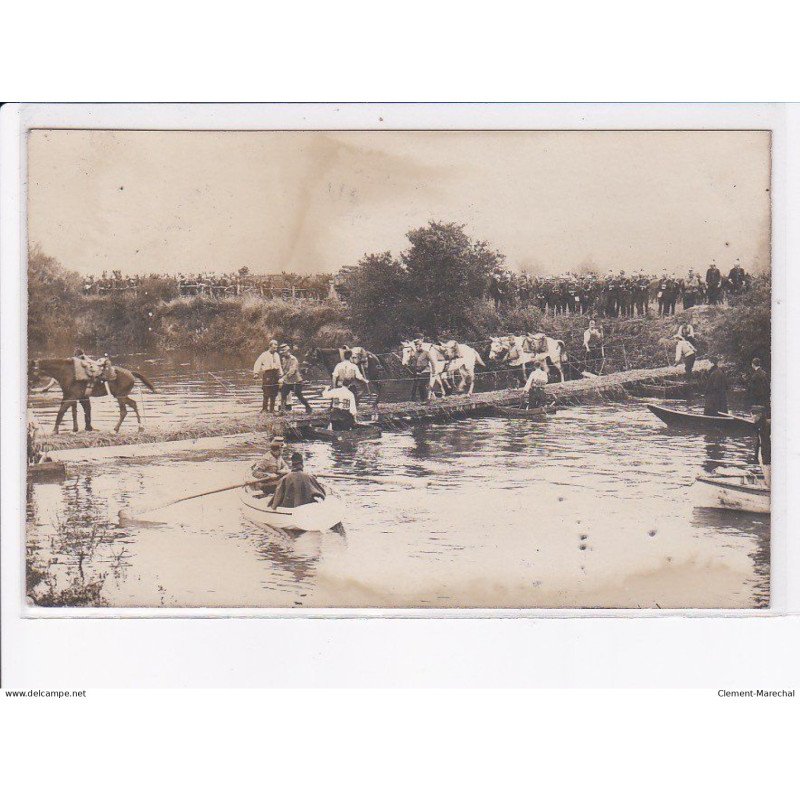 ENVIRONS COMPIEGNE: militaire, une traversé, chevaux - très bon état