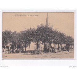 LACROIX-SAINT-OUEN: la place du marché - très bon état