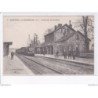 NANTEUIL-le-HAUDOUIN: intérieur de la gare, train - très bon état