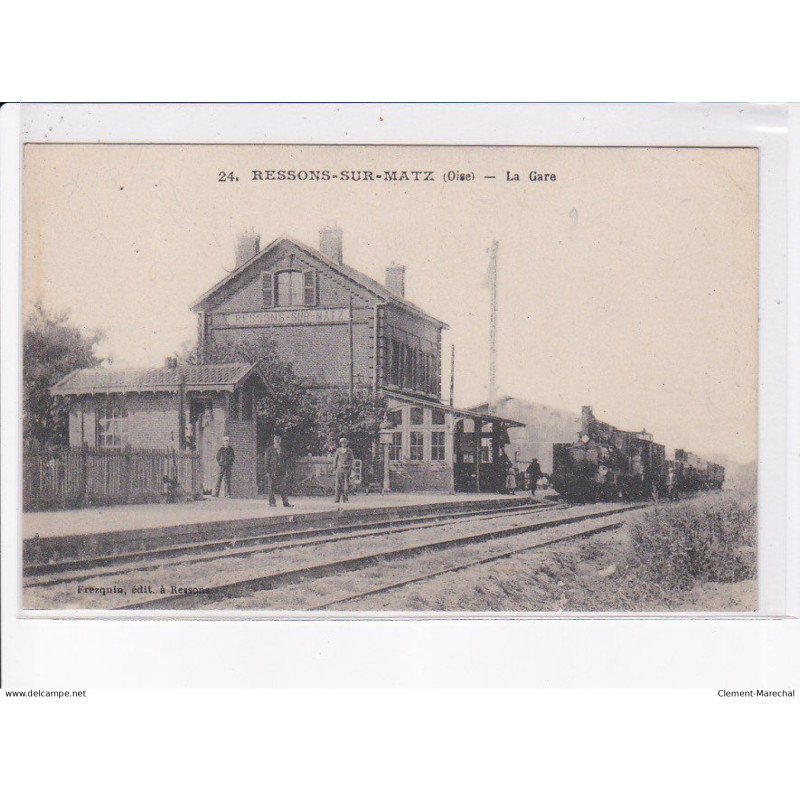 RESSONS-sur-MATZ: la gare, train - très bon état