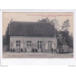 MARGNY-sur-MATZ: groupe scolaire et mairie - très bon état