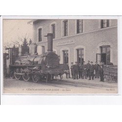 CHATEAUNEUF-sur-LOIRE: la gare, train - très bon état