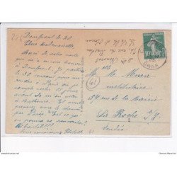 DOMFRONT: place saint-julien - très bon état