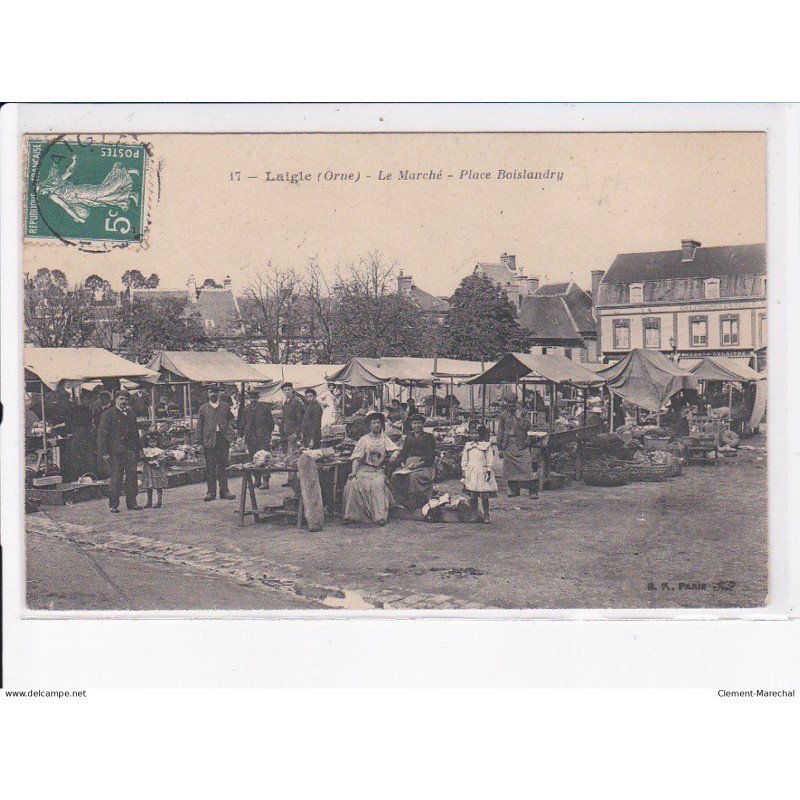 L'AIGLE: le marché, place boislandry - très bon état