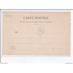 ARRAS: la place de la vacquerie (un samedi vers 2 heures) - très bon état