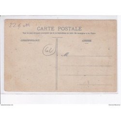 DOHEM: pensionnat, les petites elèves jouant au parc - état