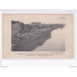 BETHUNE: le canal de la bassée, déchargement des bois de mine, la bassee canal - très bon état