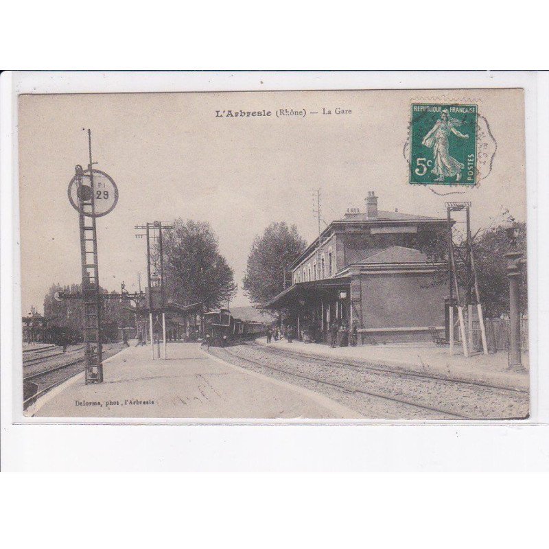 L'ABRESLE: la gare, train - très bon état