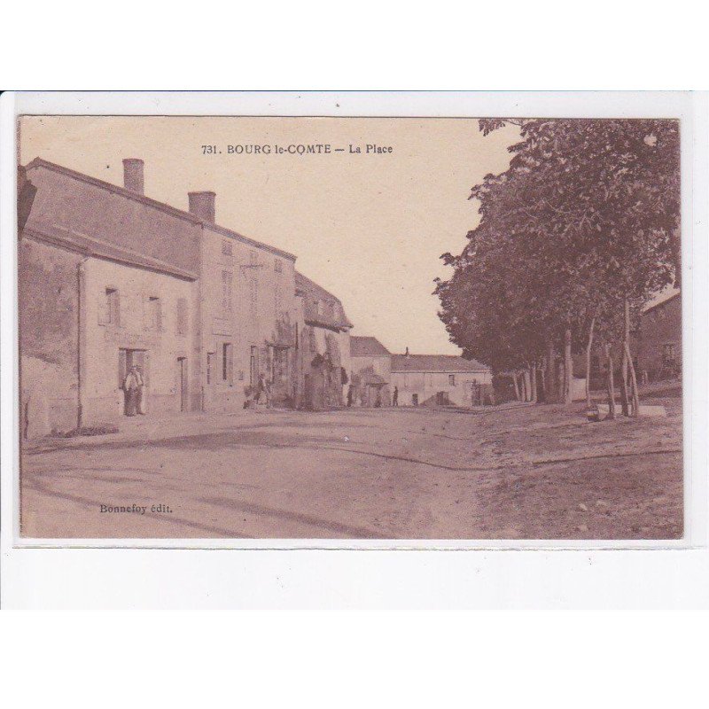 BOURG-le-COMTE: la place - très bon état
