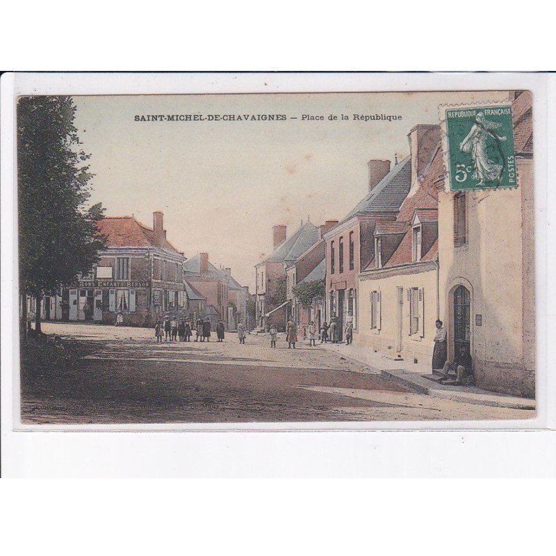 SAINT-MICHEL-de-CHAVAIGNES: place de la république - très bon état