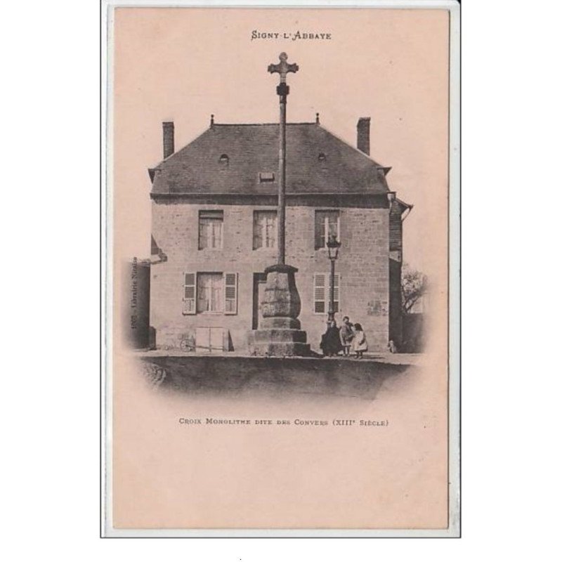 SIGNY L'ABBAYE : croix monolithe dite des Convers - très bon état
