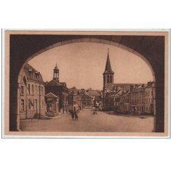 SIGNY L'ABBAYE : vue de la place - très bon état