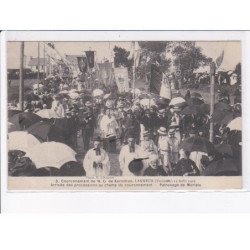LANMEUR: couronnement de N.D. de kernitron, 1909 arrivée des processions au champ du couronnement - état