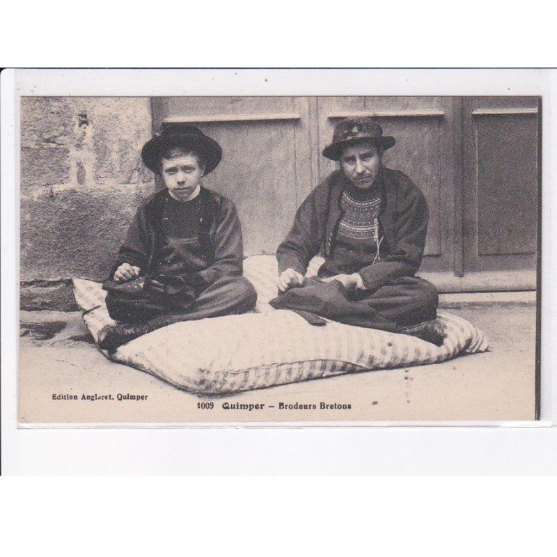 QUIMPER: brodeurs bretons - très bon état