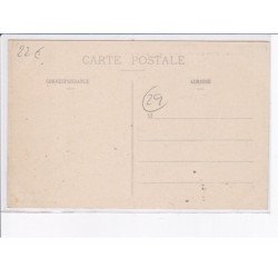 OUESSANT: la place de lampaul à la sortie de la messe - très bon état