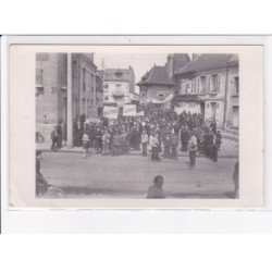 militaire WW2 guerre 1939-1945, mouvement national des prisonniers de guerre et déportés 2CPA - très bon état