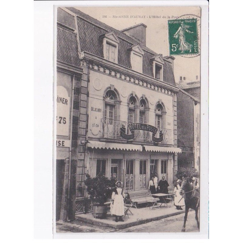 SAINTE-ANNE-D'AURAY: l'hôtel de la poste - très bon état