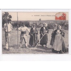 BILLIERS: fâneurs et fâneuses - état