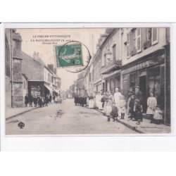 LA BAZOCHE-GOUET: grande rue - très bon état