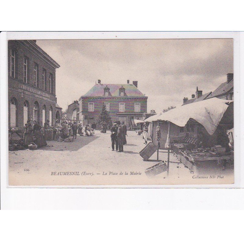 BEAUMESNIL: la place de la mairie - très bon état